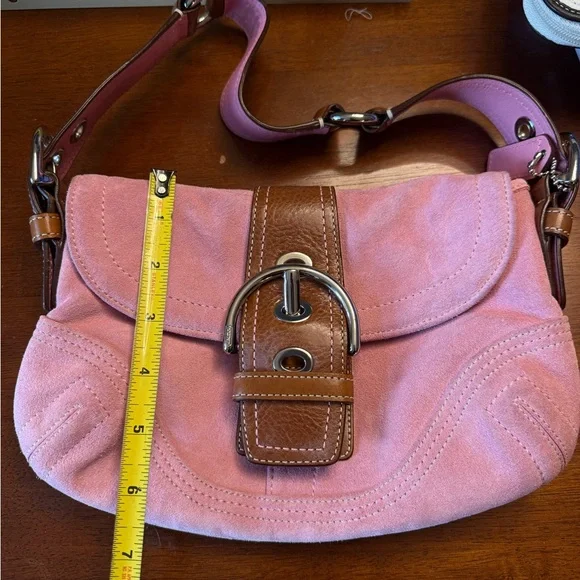 Vintage Coach Pink Suede Soho Purse - Picture 3 of 7